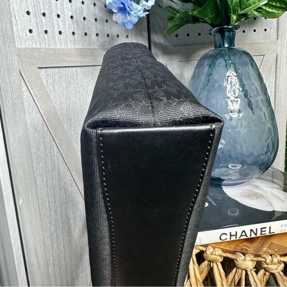 Mk shailene black gold studded pull zip nwt - Picture 8 of 15